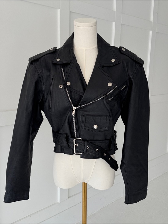 Wilson Jackets & Blazers - Vintage Wilson’s leather Classic Black Moto motorcycle Jacket with Belt medium